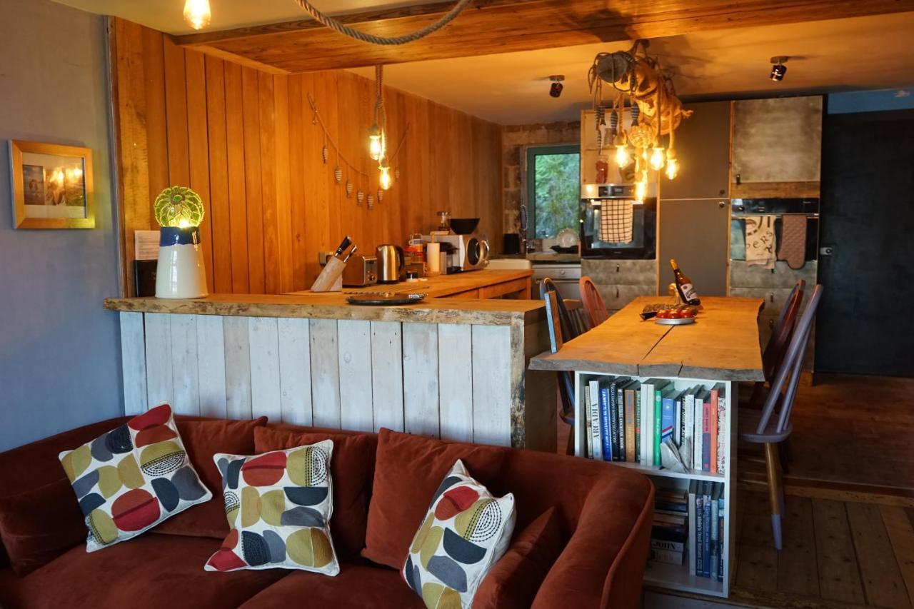 Beach House With Sea Views Over Saundersfoot Bay Екстериор снимка