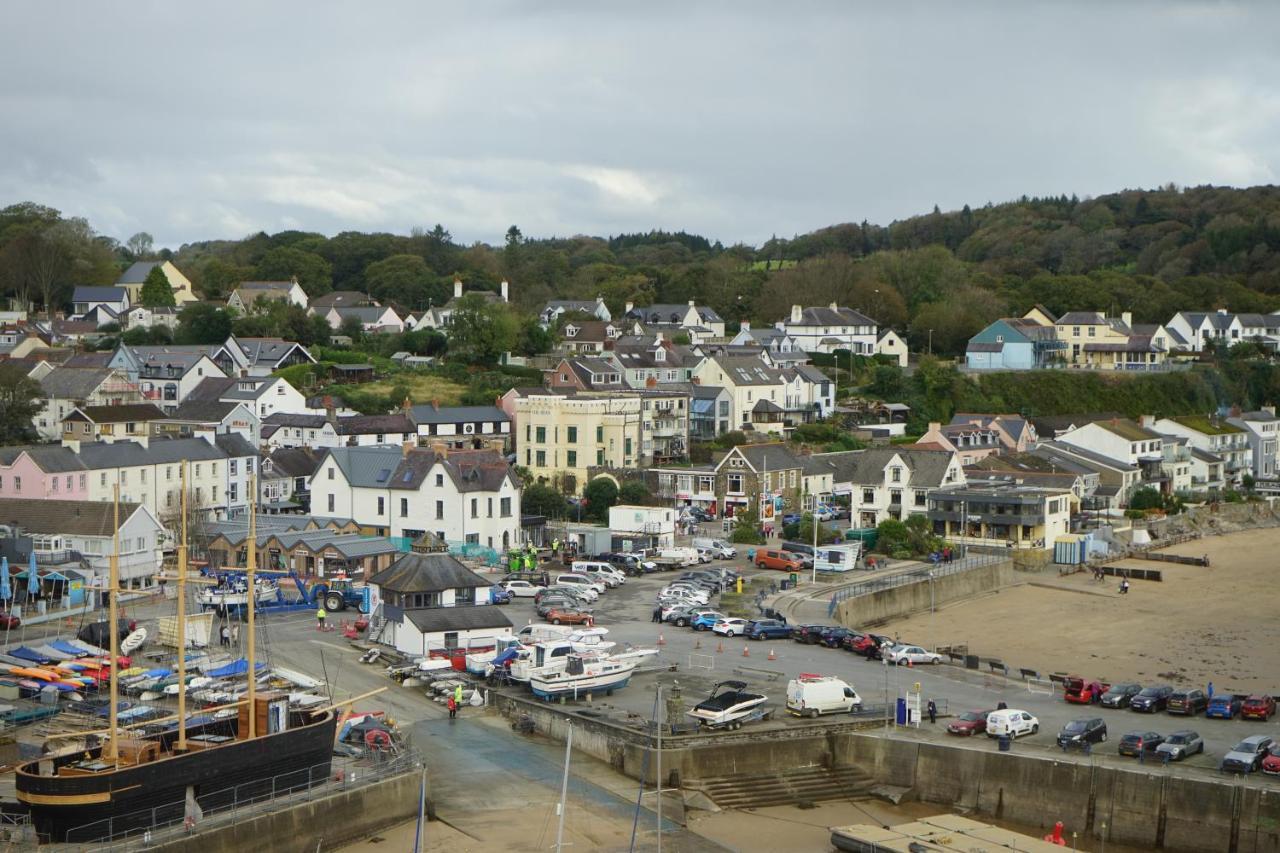 Beach House With Sea Views Over Saundersfoot Bay Екстериор снимка