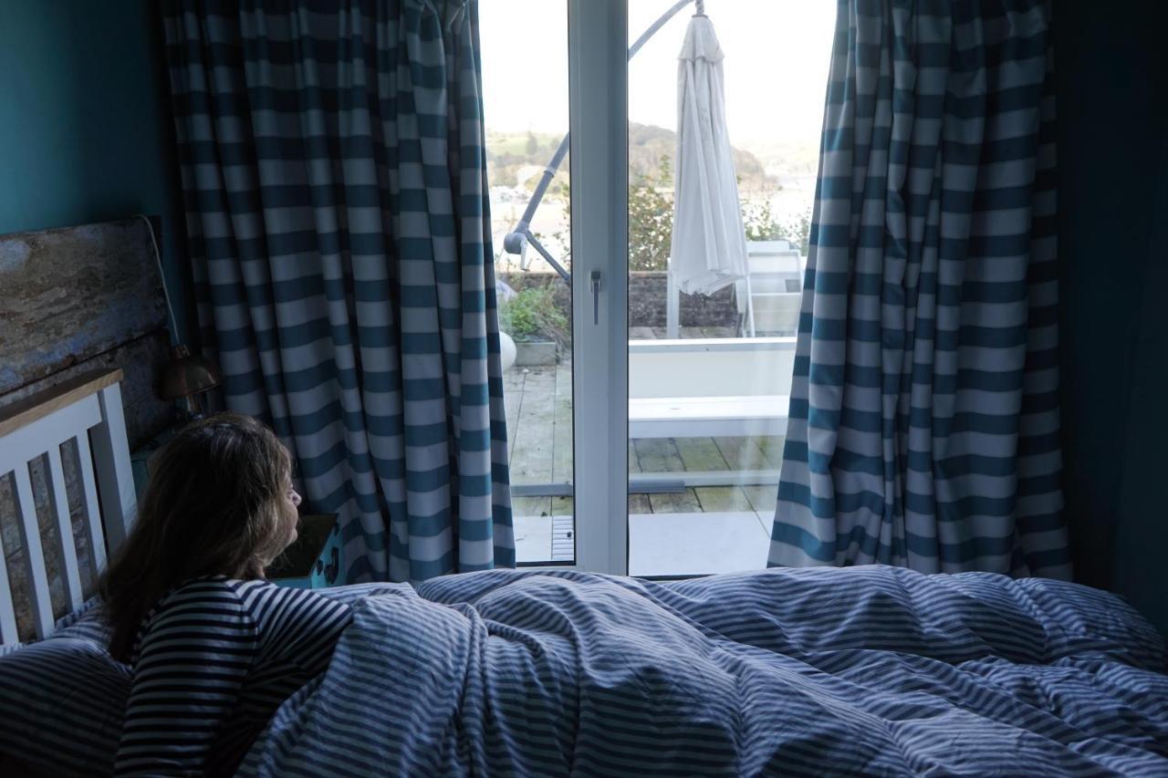 Beach House With Sea Views Over Saundersfoot Bay Екстериор снимка