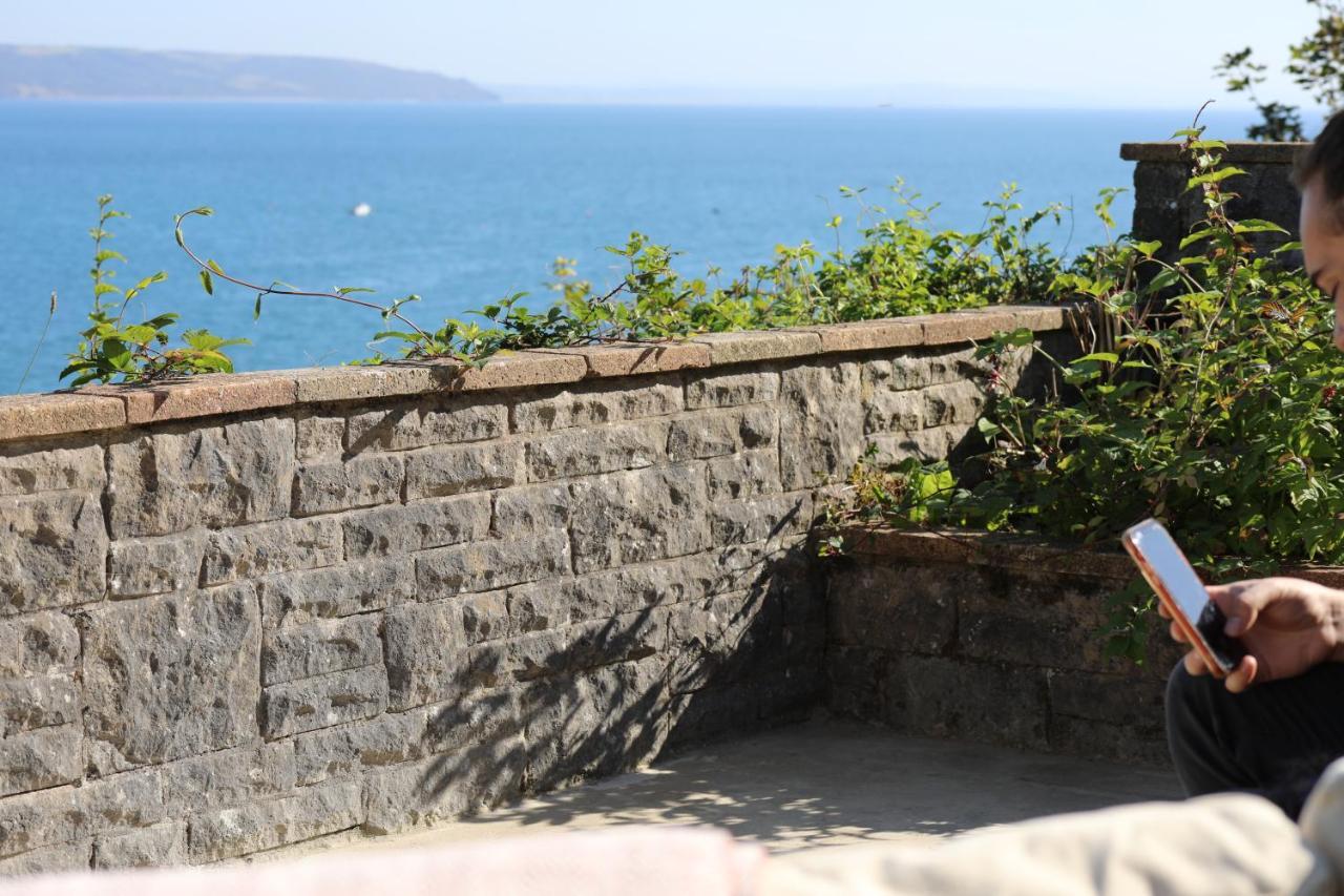 Beach House With Sea Views Over Saundersfoot Bay Екстериор снимка