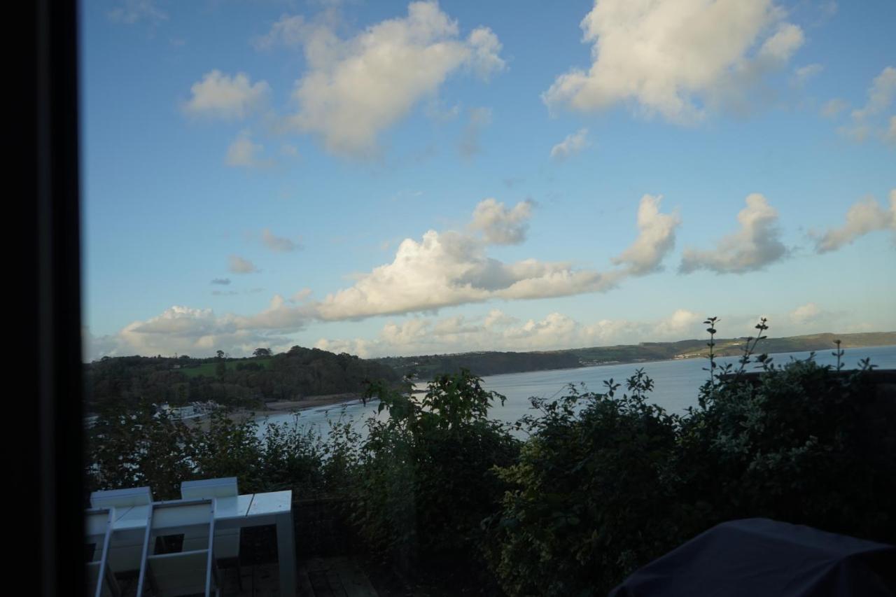 Beach House With Sea Views Over Saundersfoot Bay Екстериор снимка